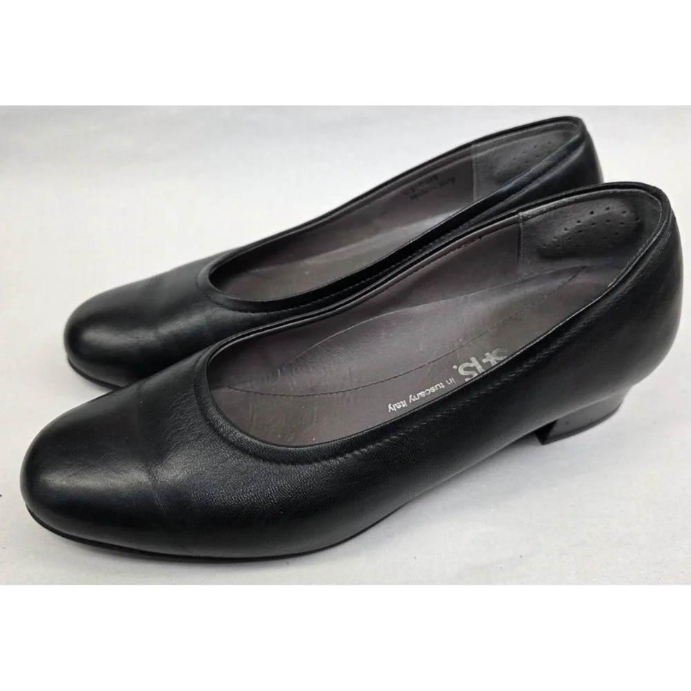 SAS Regina (Sz 6.5 M) Womens Pump Shoes Black Leather 1.25